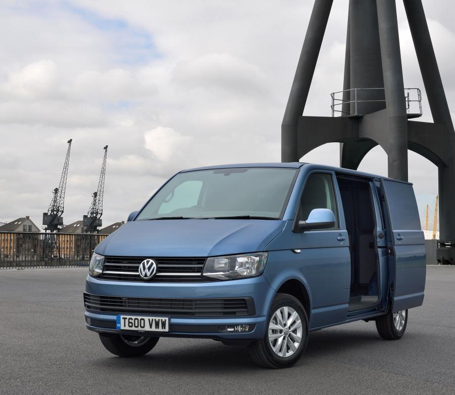  Volkswagen Transporter Kasten (T6) 2015 года  (UK) (фото 11 из 38)
